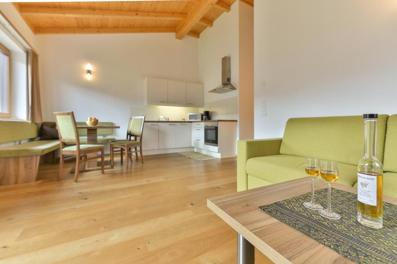 Kronhofer - Apartments & Erlebnis-Imkerei Hermagor-Pressegger See Dış mekan fotoğraf